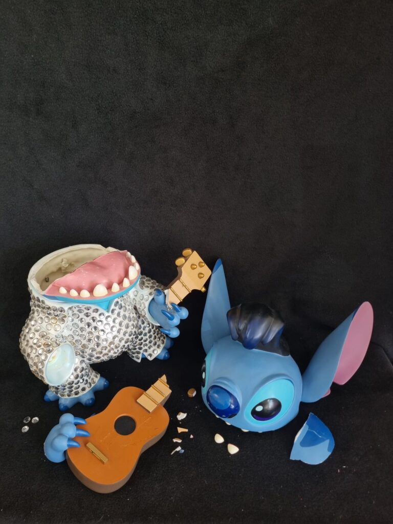 Elvis Stitch voor 001
